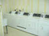 LaundryRoom1a.jpg (85750 bytes)